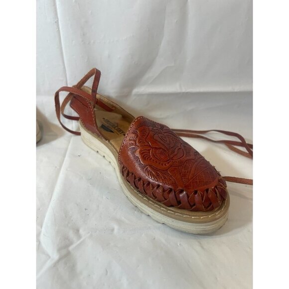 Segura Shy lace up  tooled leather sandal Boho  size 6 - Picture 5 of 13